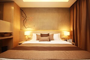 Deluxe Double or Twin Room, Balcony, Garden View | In-room safe, desk, blackout curtains, free WiFi - Chu Hotel (Chiang Mai)