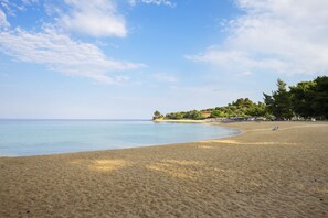 Sun-loungers, beach umbrellas, beach towels, scuba diving