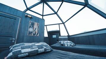 Twin Glass Igloo (warm room)