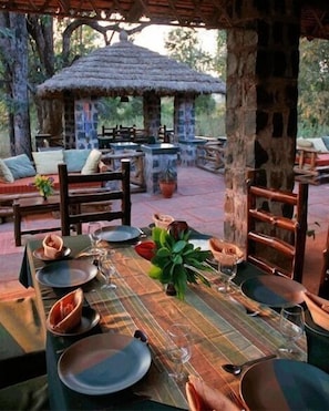 Outdoor dining