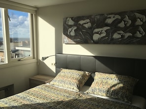 Apartment (3rd floor)