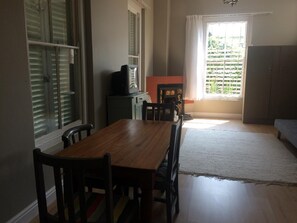 Fridge, coffee/tea maker - 30 on Oatlands Accommodation Makhanda Grahamstown (Makhanda)