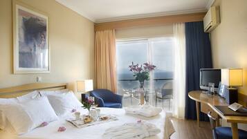 Classic Double or Twin Room, Sea View | Minibar, in-room safe, desk, blackout curtains