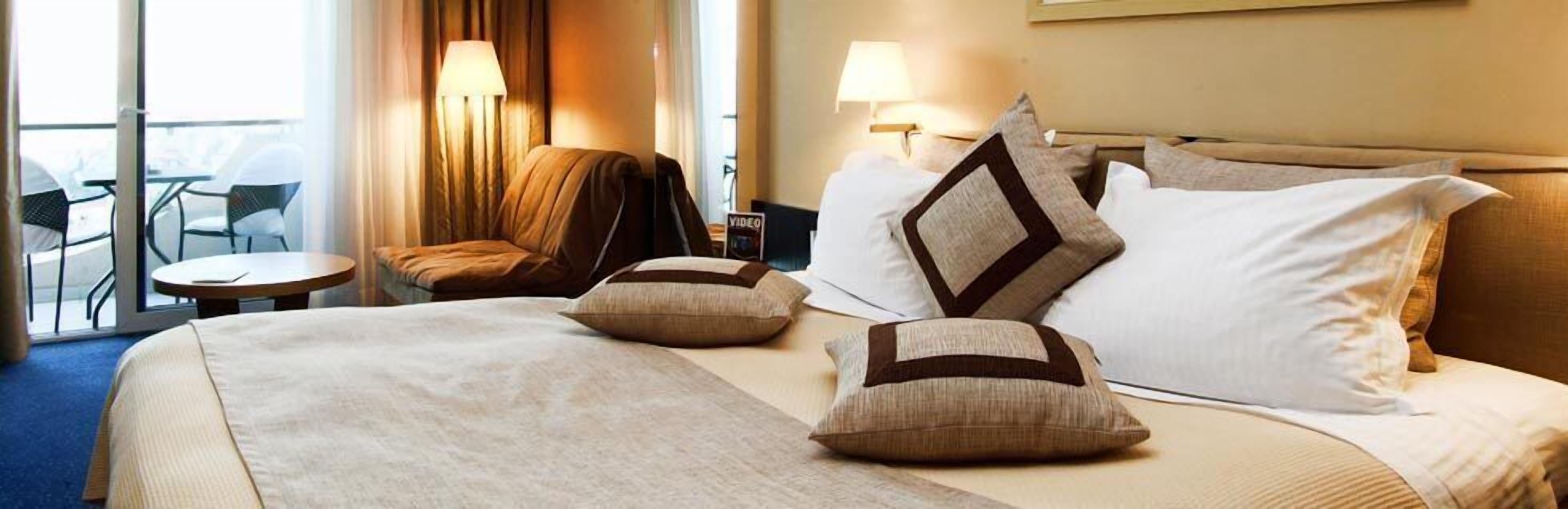 minibar, in-room safe, desk, blackout curtains