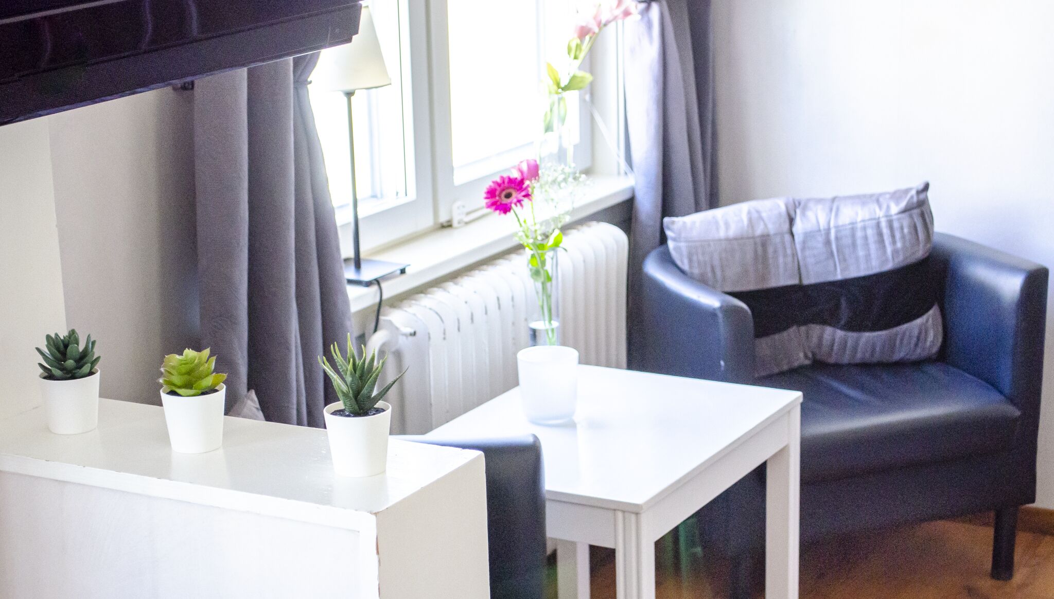 superior double or twin room | free wifi, bed sheets