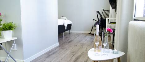 Superior-Doppel- oder -Zweibettzimmer | Kostenloses WLAN, Bettwäsche