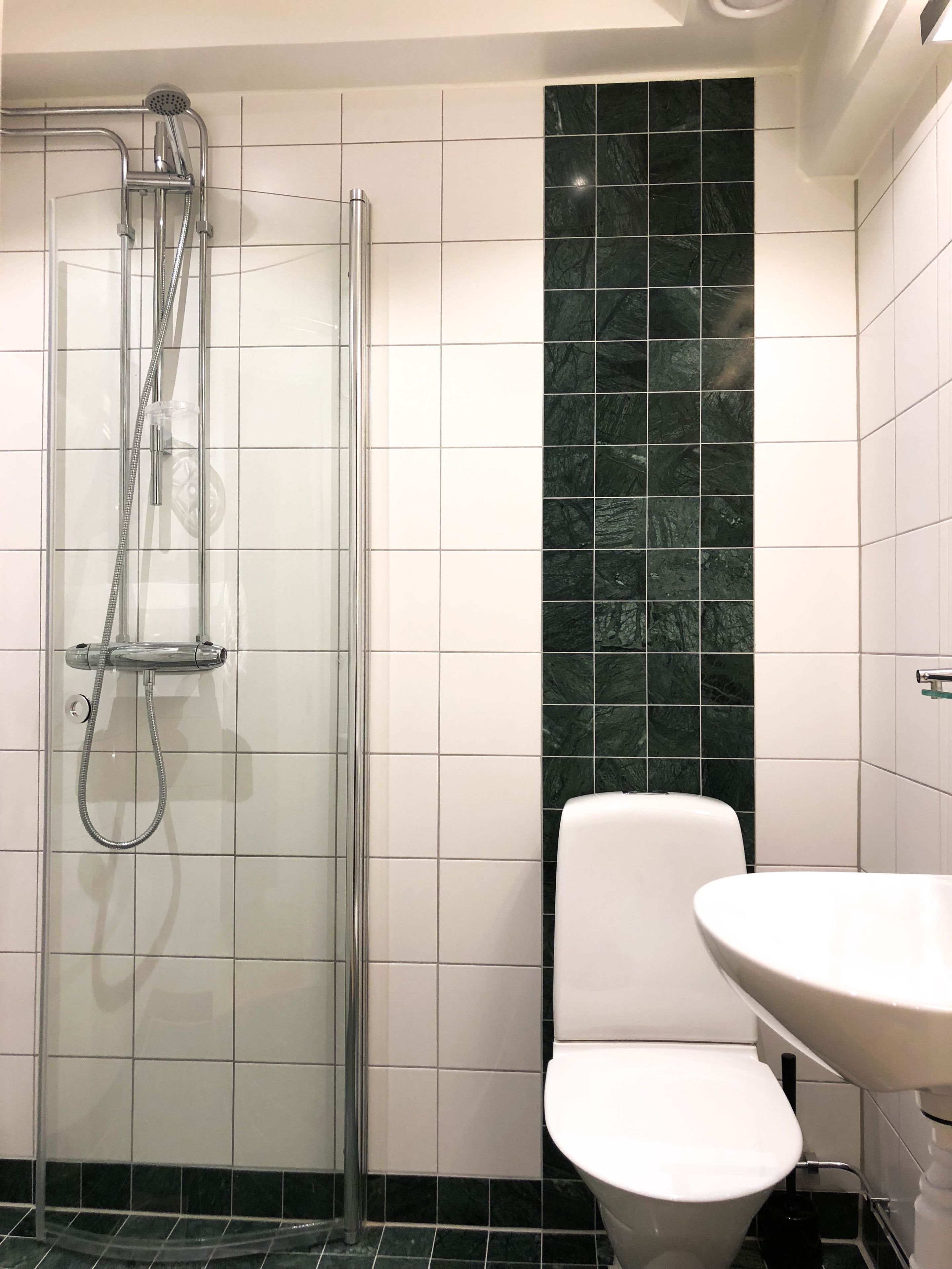 shower, free toiletries, hair dryer, heated floors