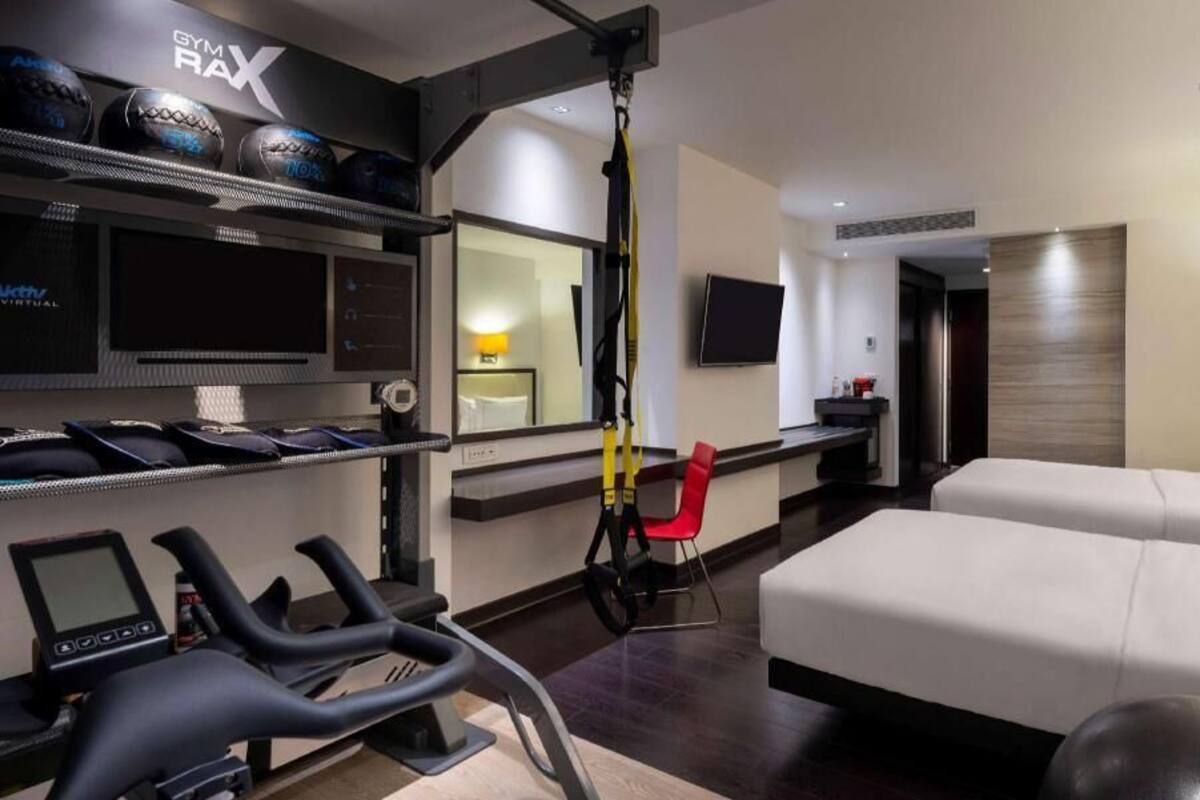 Ropa de cama de alta calidad, edredón, camas con pillow-top y minibar