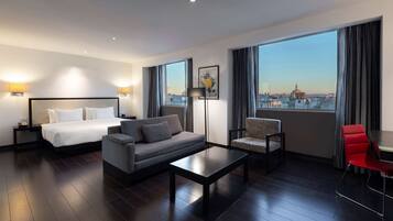 Suite junior, 1 cama King size | Ropa de cama de alta calidad, edredón, camas con pillow-top y minibar