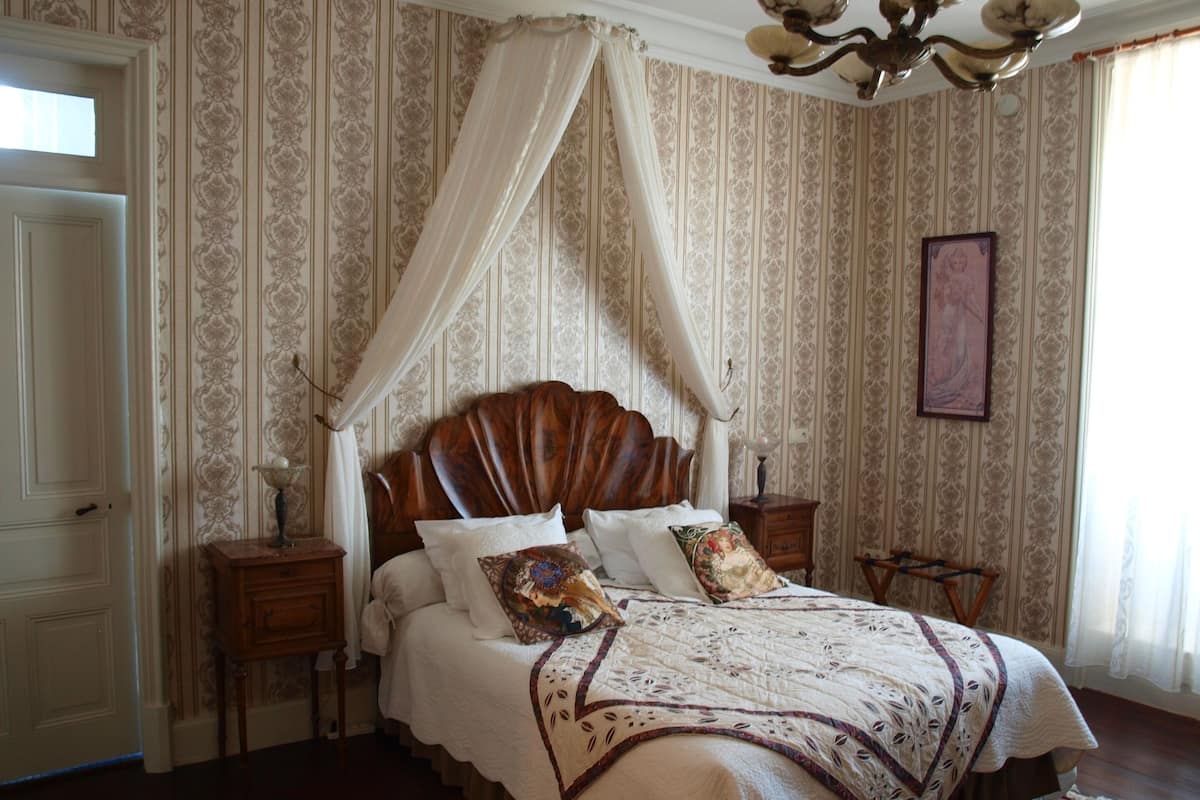 Deluxe Double Room, Private Bathroom
