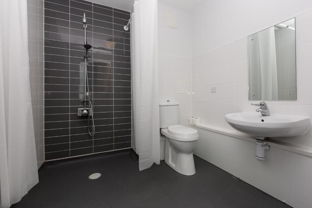 Foto - Destiny Student - Holyrood (Brae House)