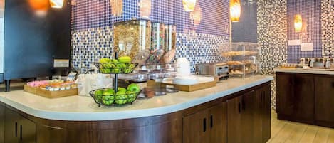 Komplett frokost er inkludert hver dag