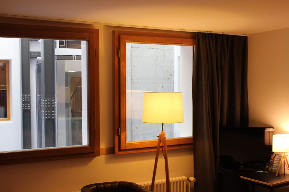 Chambre Double Ăconomique (Lifthof View)