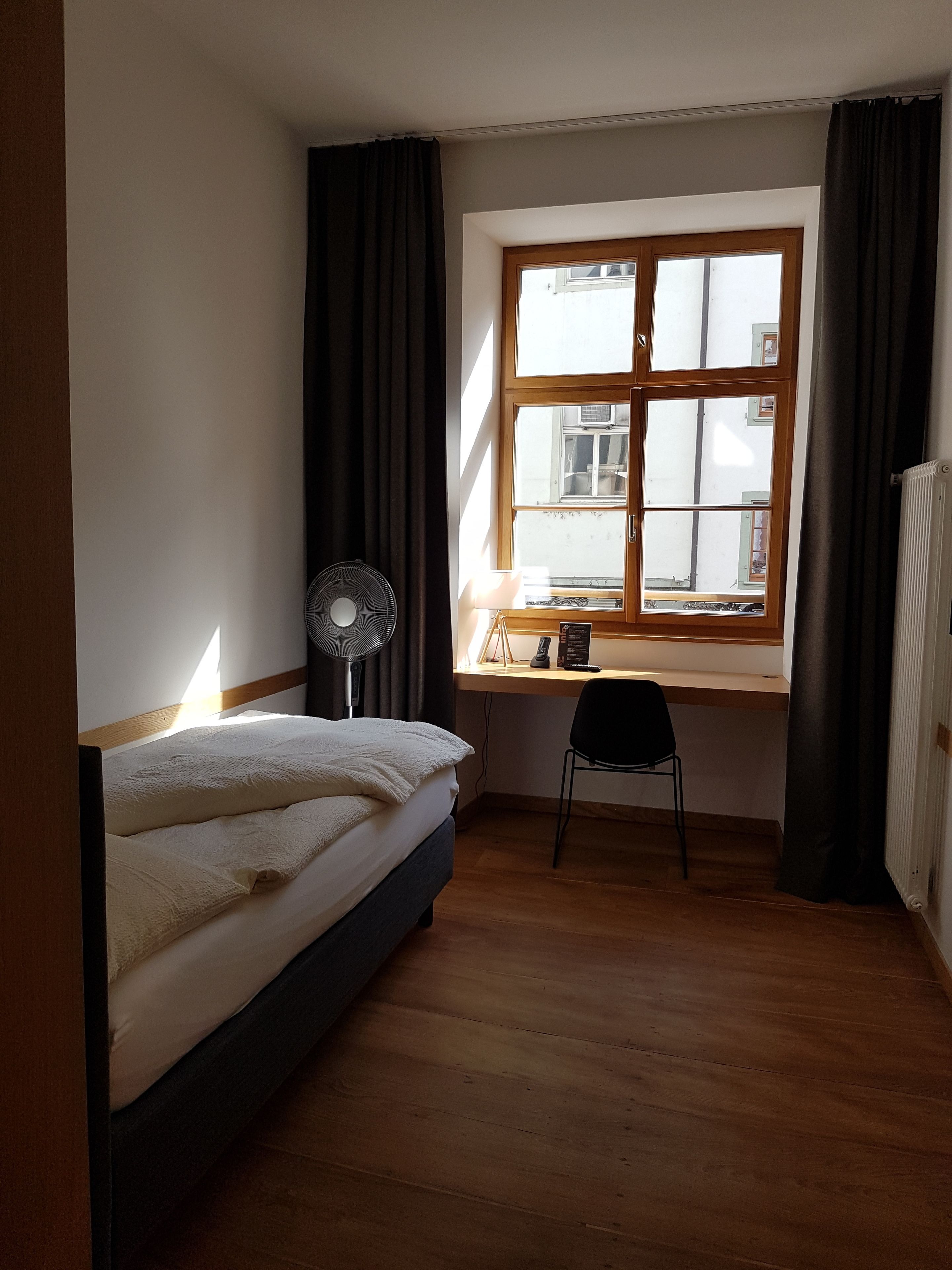 single room, city view | in-room safe, desk, blackout curtains, soundproofing