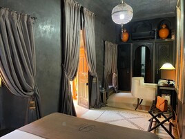 Luxury Double Room, 1 Queen Bed | In-room safe, individually decorated, desk, soundproofing