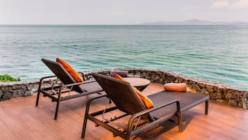 Sun deck
