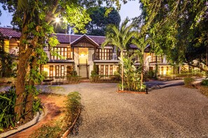 Land view from property - The Monttra Pattaya (Pattaya)