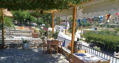 Apartment Hotel Irida