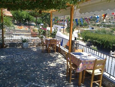 Apartment Hotel Irida