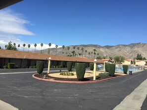 Exterior - Hacienda Motel (San Jacinto)