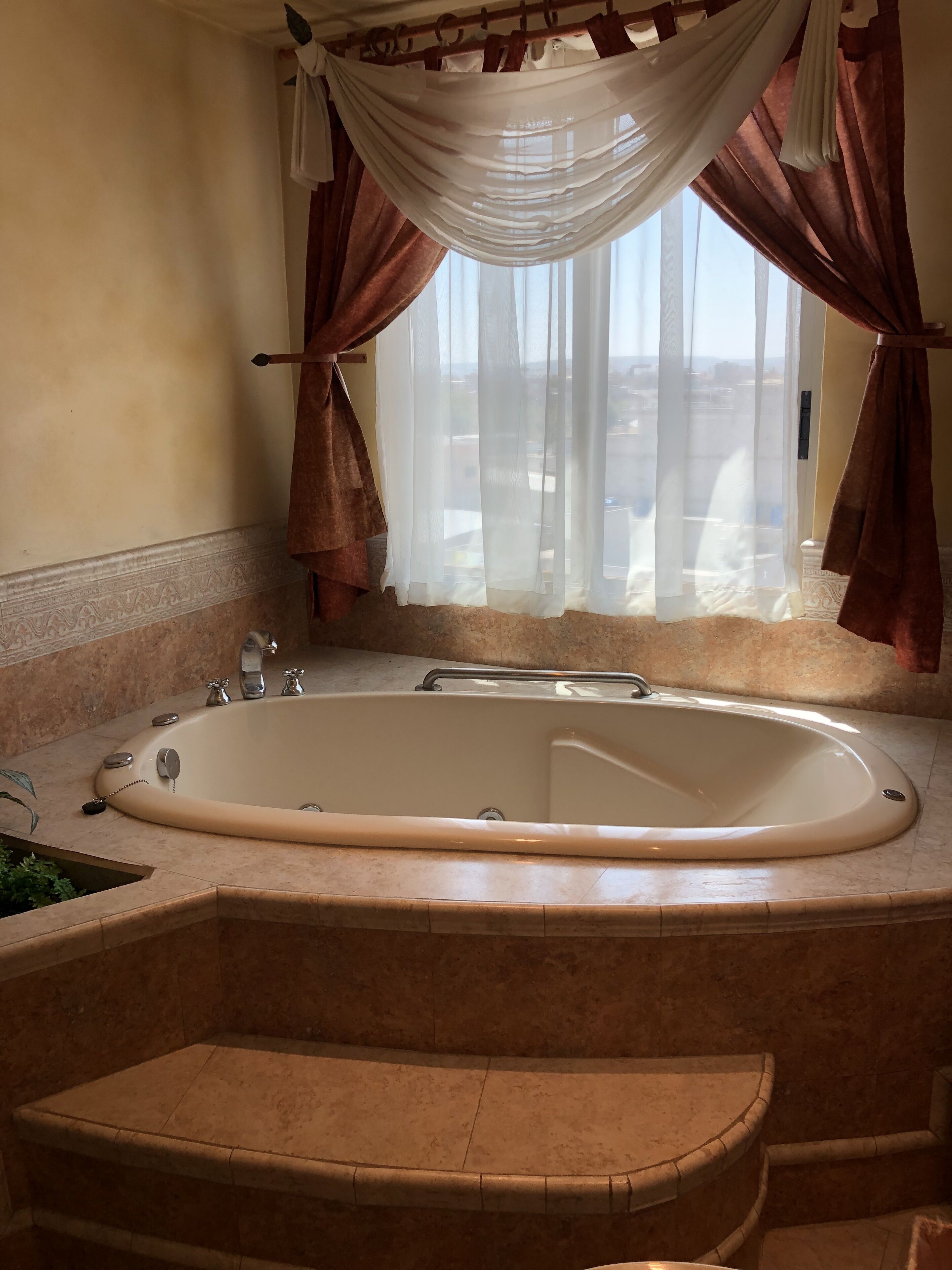 1 bedroom, premium bedding, in-room safe, desk