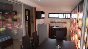 Standard Apartment | In-room dining