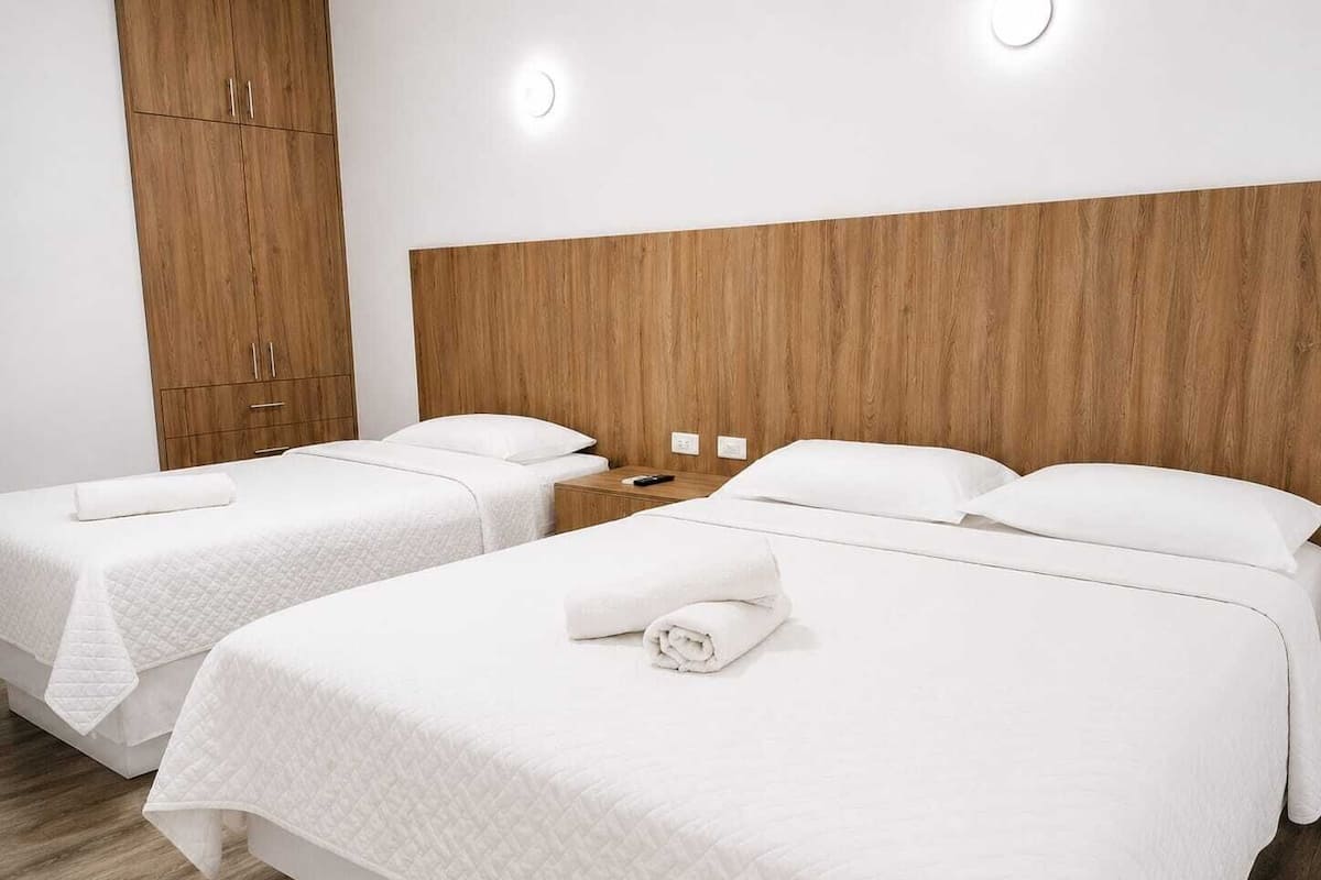 WiFi (free), bed sheets