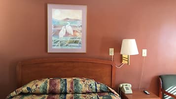 Desk, free WiFi, bed sheets