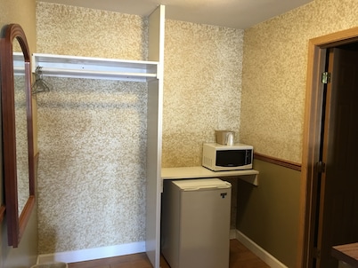Budget Inn