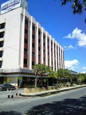 Exterior - River Grand Hotel Hat Yai (Hat Yai)