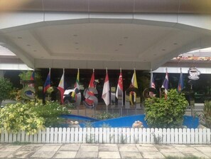 Pool - River Grand Hotel Hat Yai (Hat Yai)
