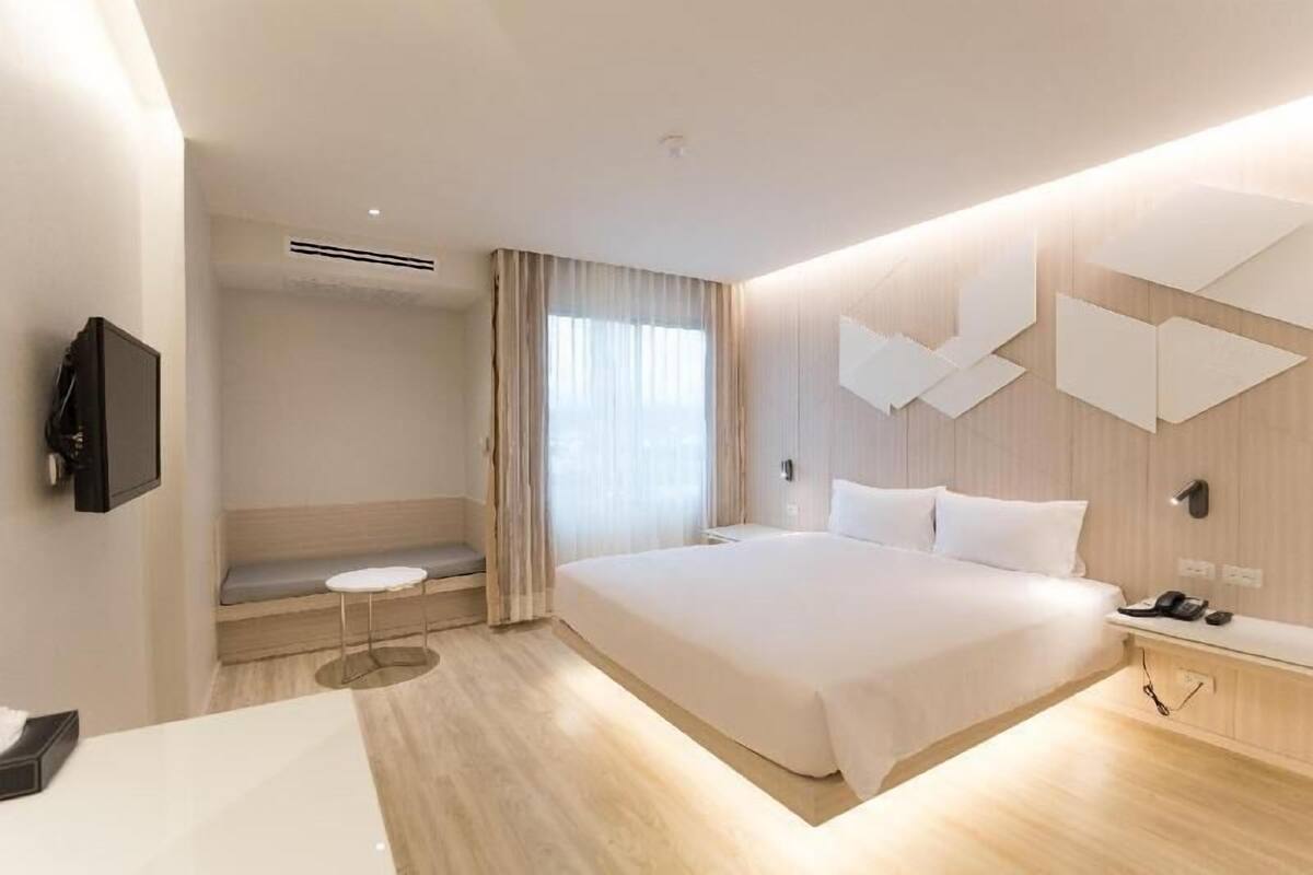 Egyptinpuuvillaiset lakanat, ylelliset vuodevaatteet, minibaari