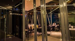 Free daily breakfast  - Crystal Hotel Hat Yai (Hat Yai)