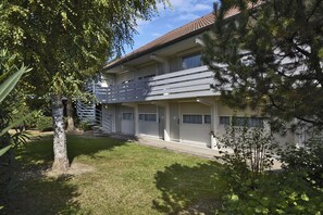 Exterior - Campanile Grenoble Sud - Saint Martin D'hères (Saint-Martin-d'Heres)