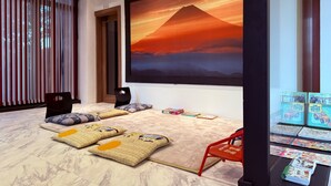 豪華客房, 非吸煙房, 海景 (Annex, Family Room) | 高級寢具、客房內保險箱、書桌、遮光布/窗簾