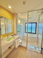 Standard Twin Room, Non Smoking, Lake View | Bathroom | Separate tub and shower, deep soaking tub, hair dryer, bathrobes