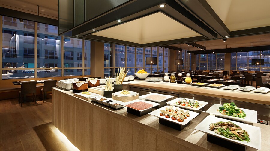 Shilla Stay Guro Digital Complex Station