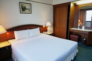 Minibar, caja de seguridad en la habitación, escritorio y wifi gratis