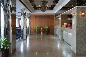 Lobby - Hatyai Central Hotel (Hat Yai)