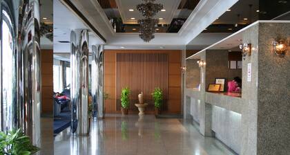 Hatyai Central Hotel