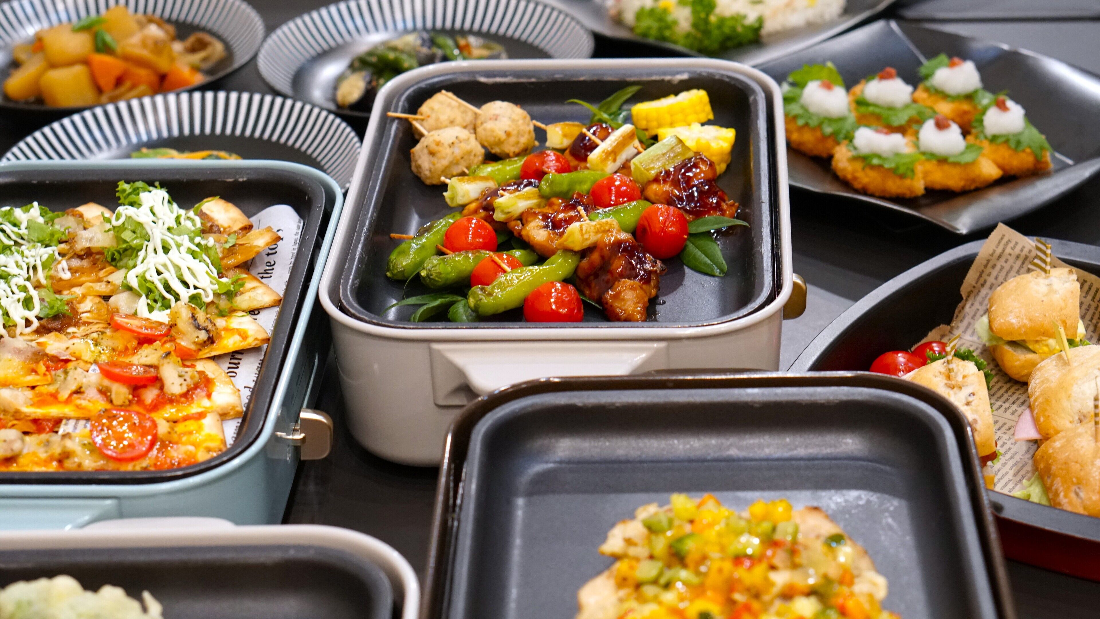 Colazione a buffet, servita tutte le mattine (1500 JPY a persona) 