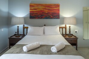 Dubbelrum - icke-rökare | Skrivbord, gratis wi-fi och sängkläder