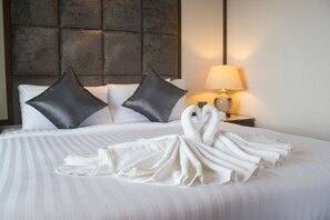 Suite | Minibar, desk, rollaway beds, free WiFi - Hatyai Holiday Hotel (Hat Yai)