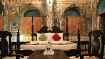 Heritage Room | In-room safe, desk, free WiFi, bed sheets