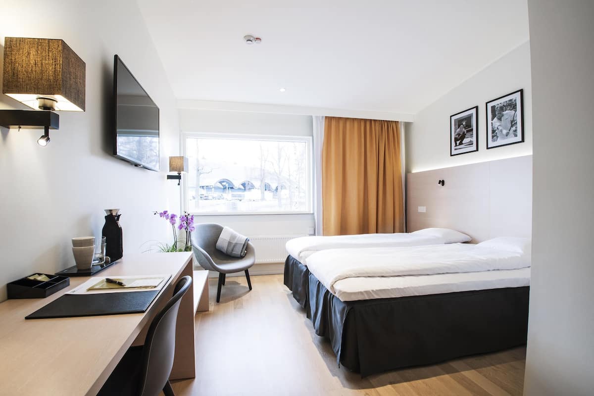 superior room, 2 single beds, non smoking, balcony | in-room safe, iron/ironing board, free cots/infant beds, free wifi