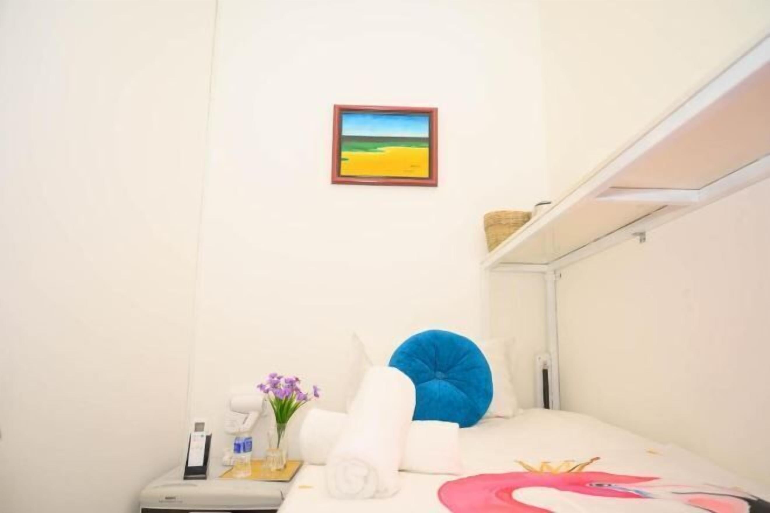 1 bedroom, blackout curtains, soundproofing, free WiFi