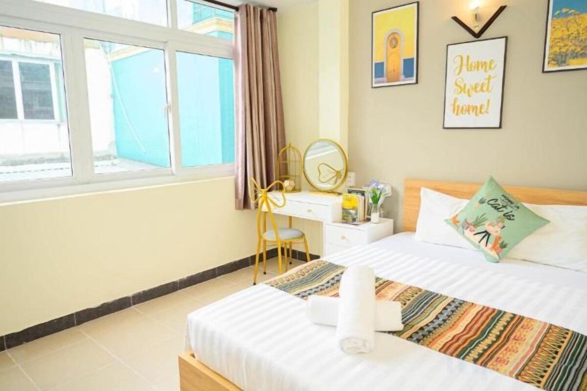 1 bedroom, blackout curtains, soundproofing, free WiFi