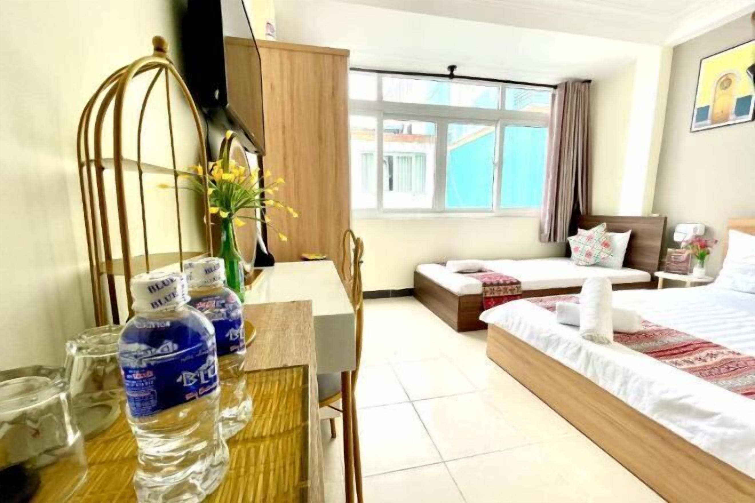 1 bedroom, blackout curtains, soundproofing, free WiFi