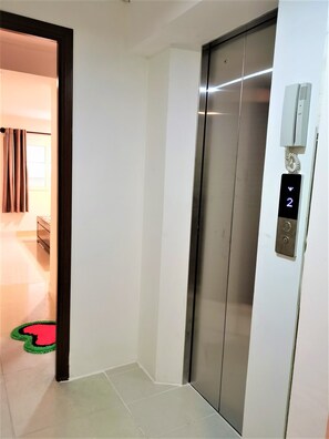 Hallway - Jasmine Hotel (Ho Chi Minh City)