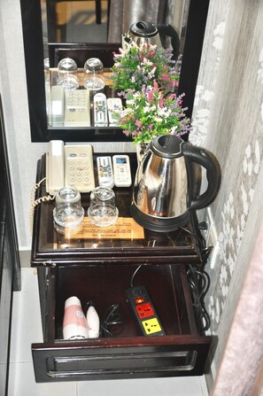 Fridge - Jasmine Hotel (Ho Chi Minh City)